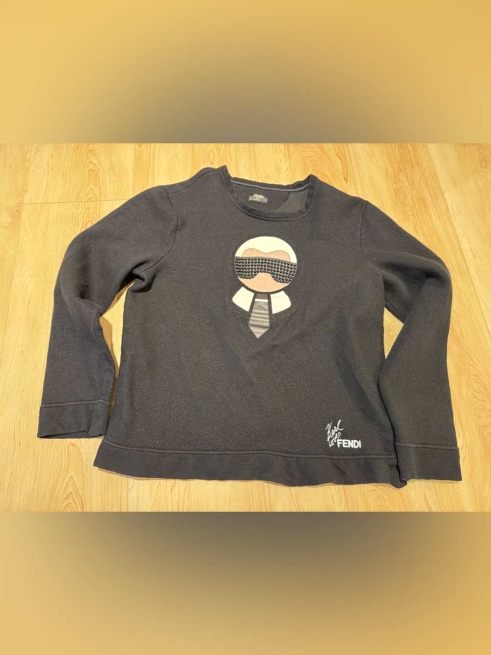 Authentic Fendi x Karl Lagerfeld "Karlito" Crewneck - Picture 11 of 11